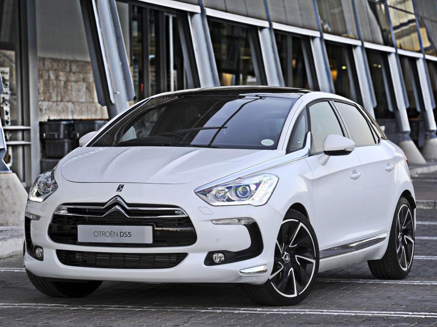  Citroen DS5 2012 года  (ZA) (фото 5 из 26)